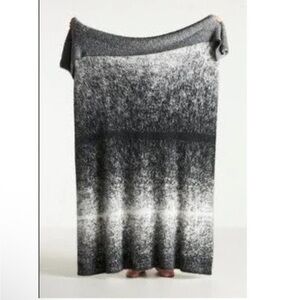 Anthropologie Renata Throw Indigo (50x70)